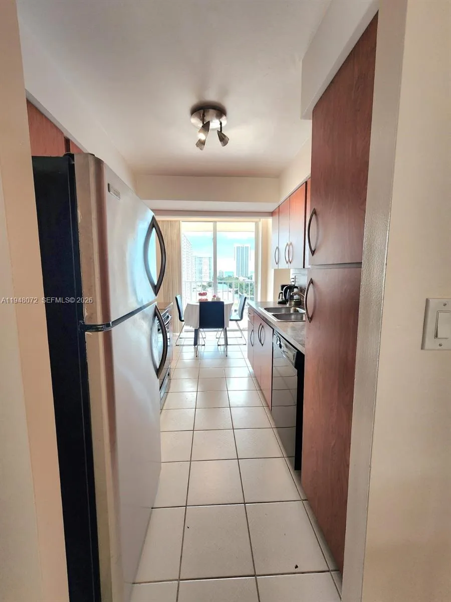 290 174th St # 1217, Sunny Isles Beach, FL 33160 photo 12