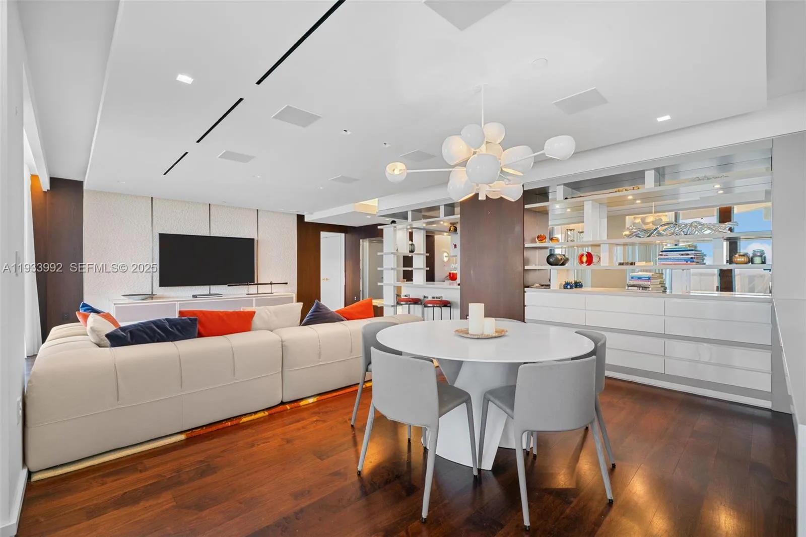 Bal Harbour Tower – photo 19