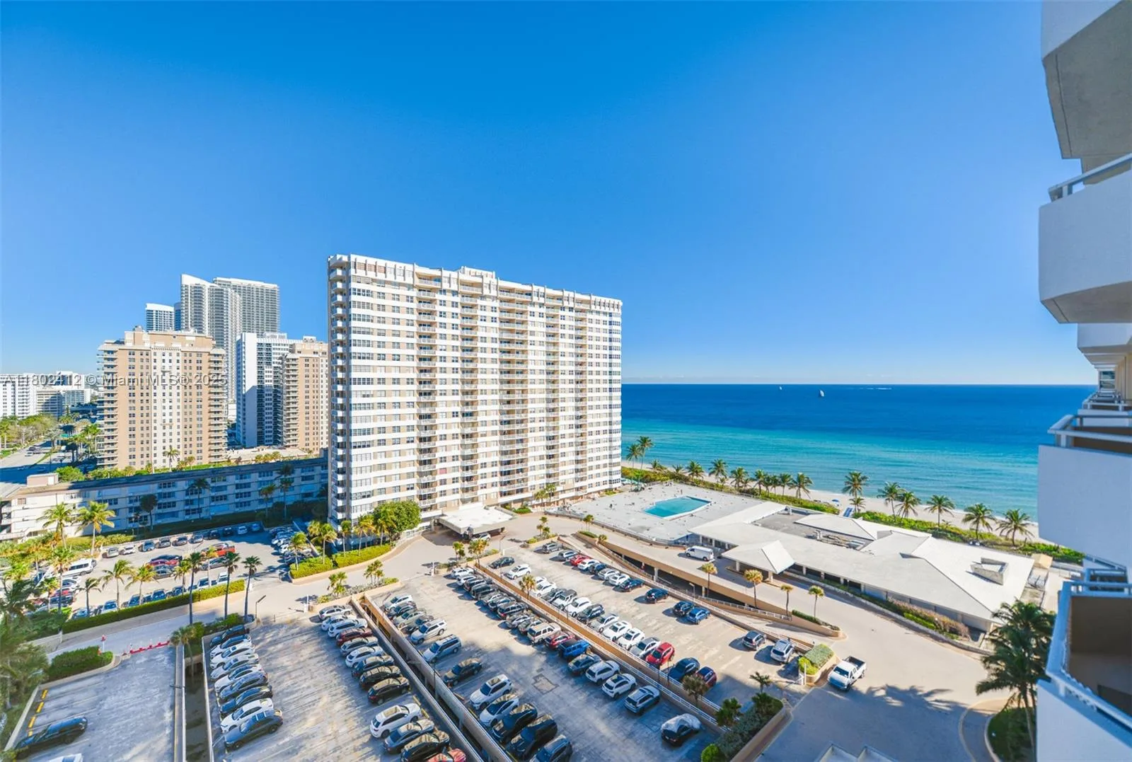 1980 S Ocean Dr # 14M, Hallandale Beach, FL 33009