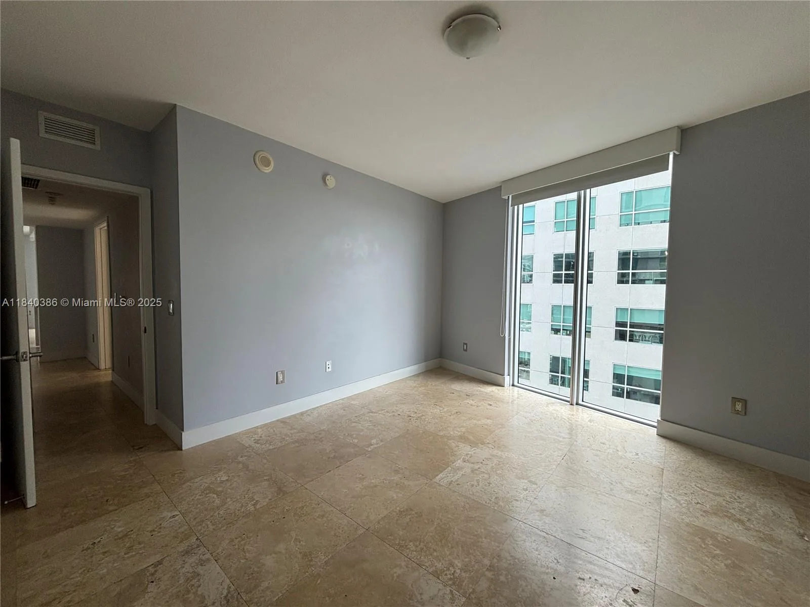 185 SW 7th St # 2612, Miami, FL 33130 photo 11
