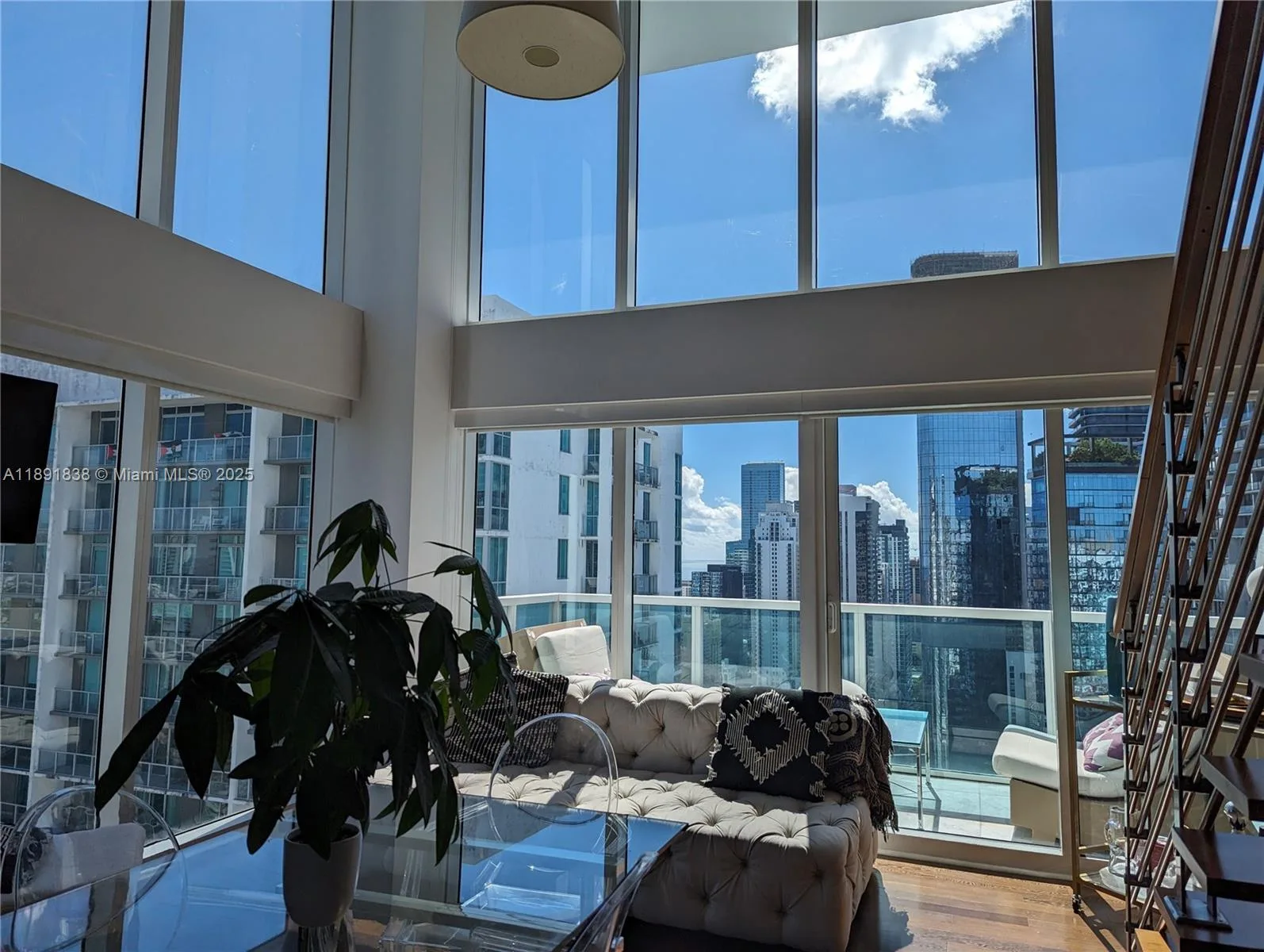 41 SE 5th St # 2302, Miami, FL 33131 photo 5