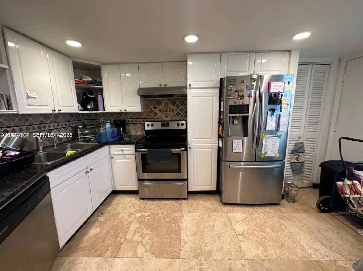 1680 NE 191st St # 209-2, Miami, FL 33179