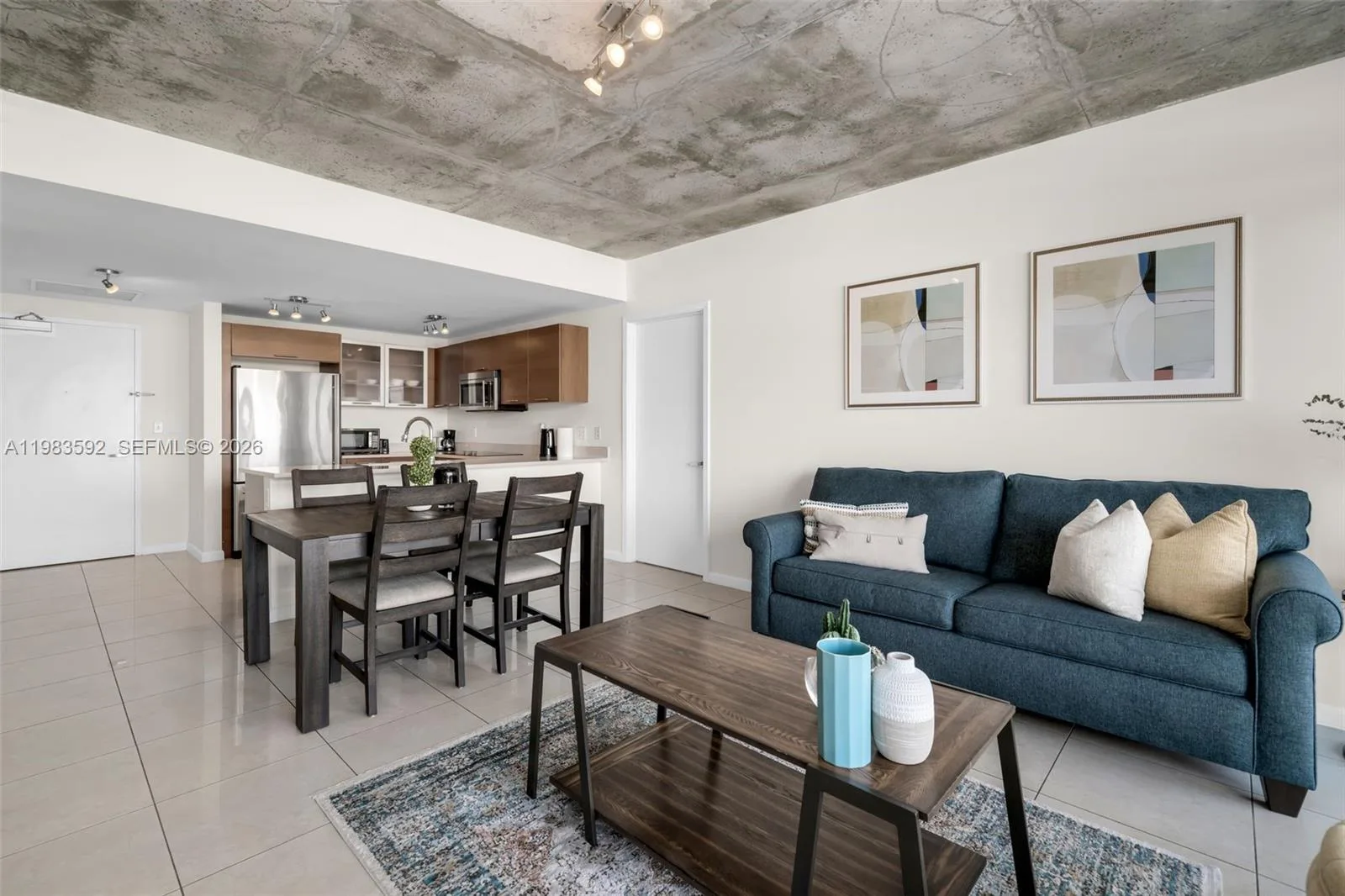 3250 NE 1st Ave # 814, Miami, FL 33137 photo 3