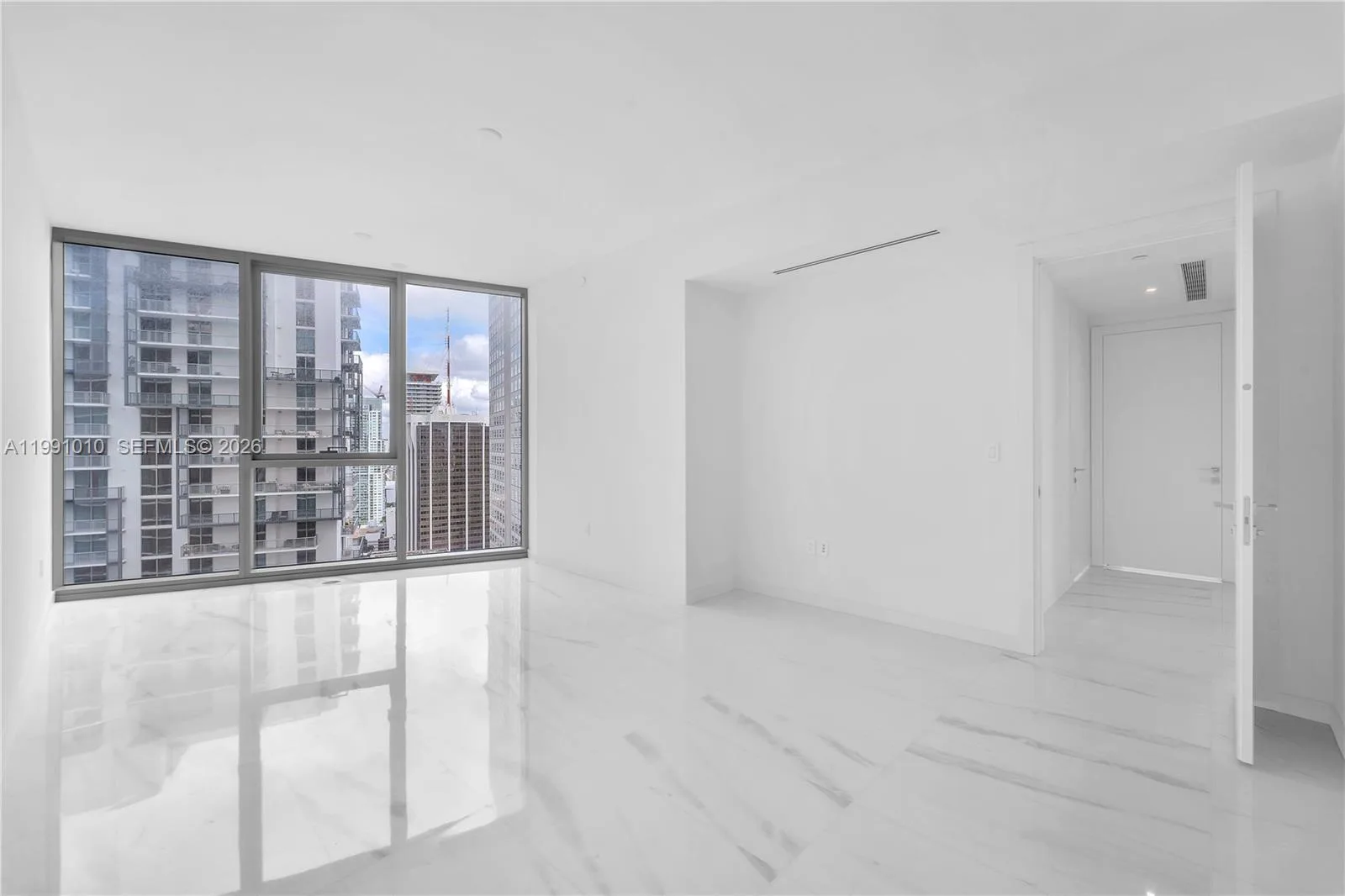 300 Biscayne Boulevard Way # 1902E, Miami, FL 33131 photo 7