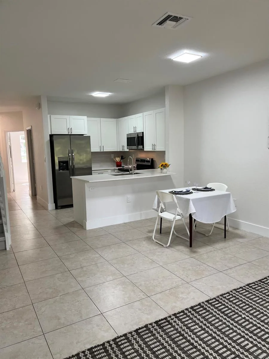 4414 WOODLAND Circle, Tamarac, FL 33319 photo 11