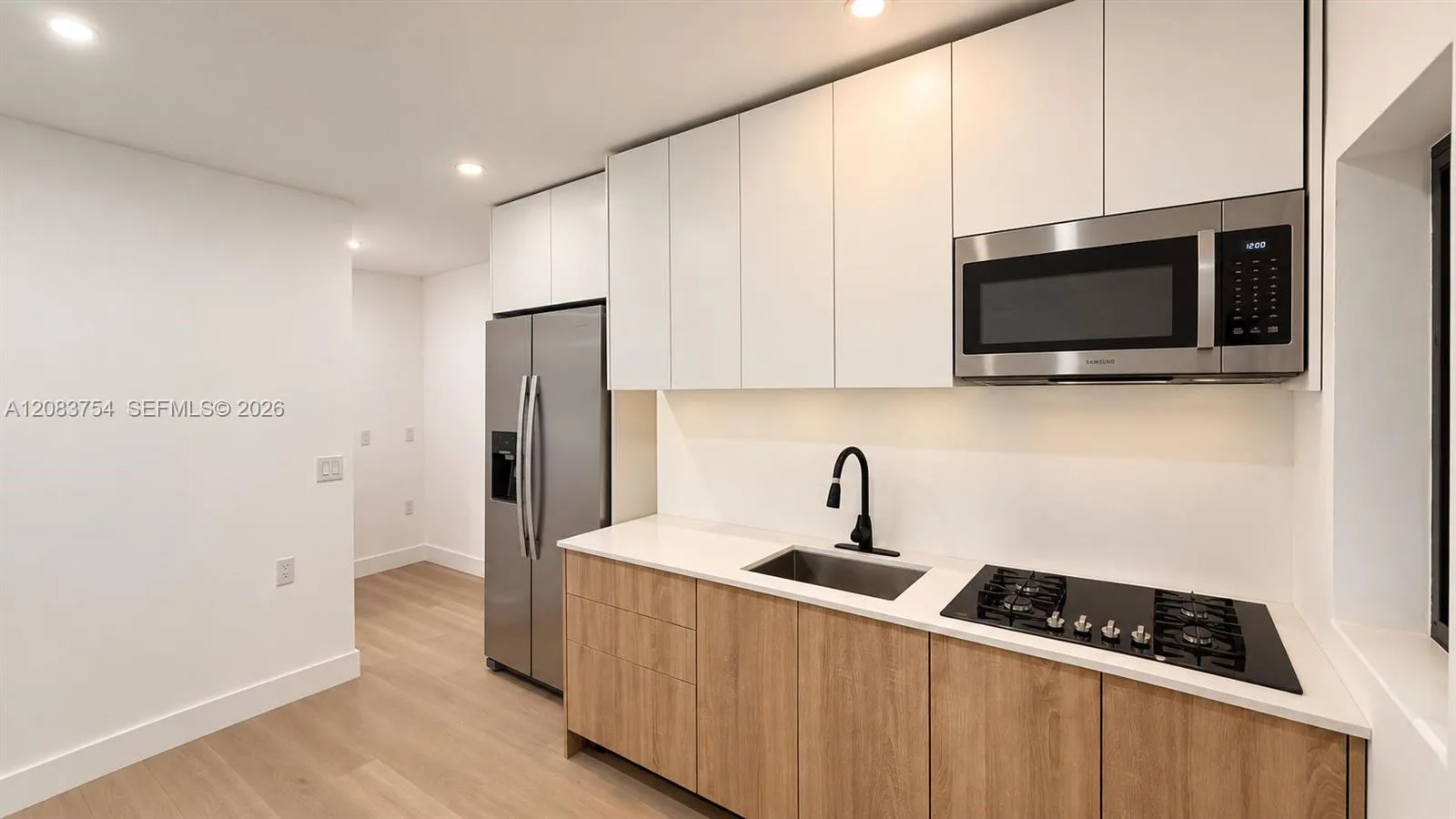3090 NW 33rd St # 1, Miami, FL 33142