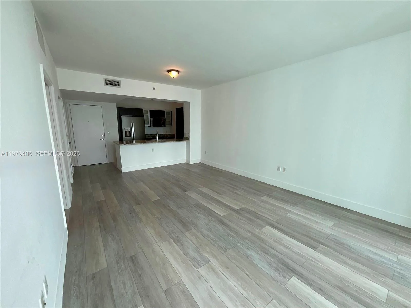 950 Brickell Bay Dr # 3103, Miami, FL 33131 photo 13