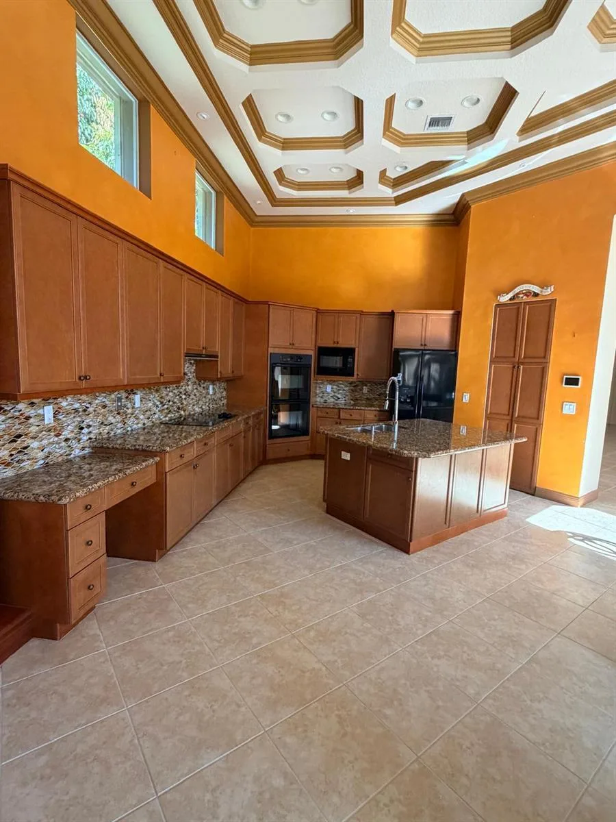 2161 Widener Terrace, Wellington, FL 33414 photo 2