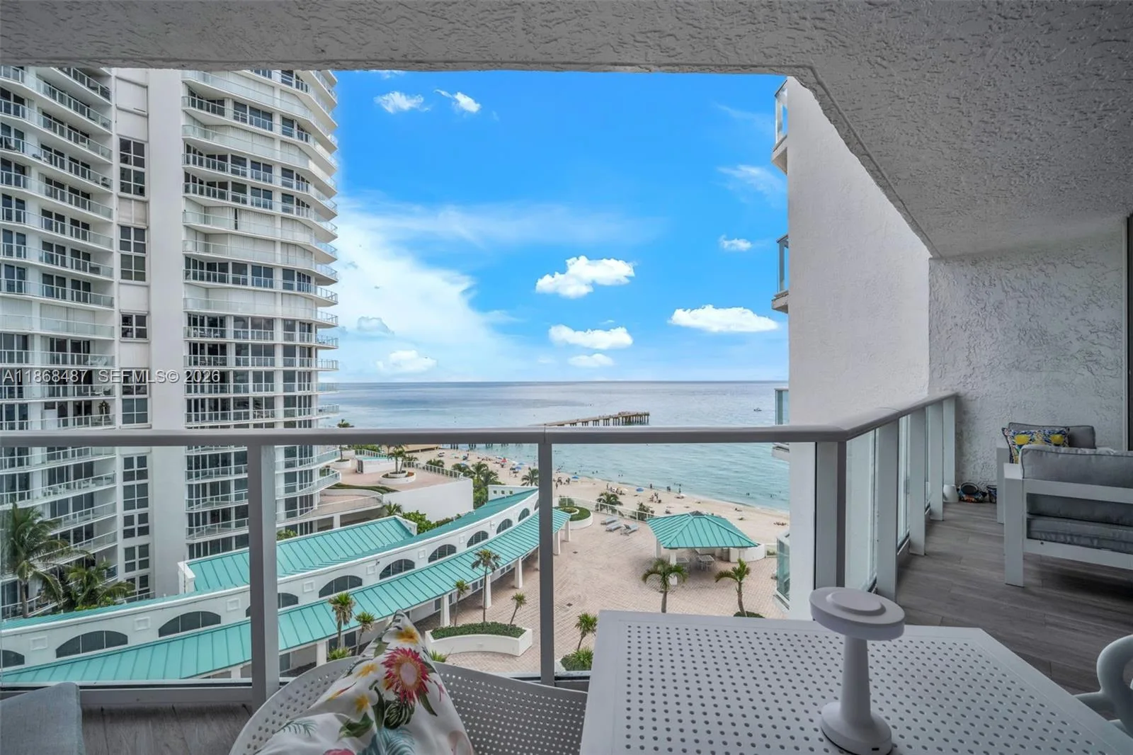 16445 Collins Ave # 925, Sunny Isles Beach, FL 33160 photo 3
