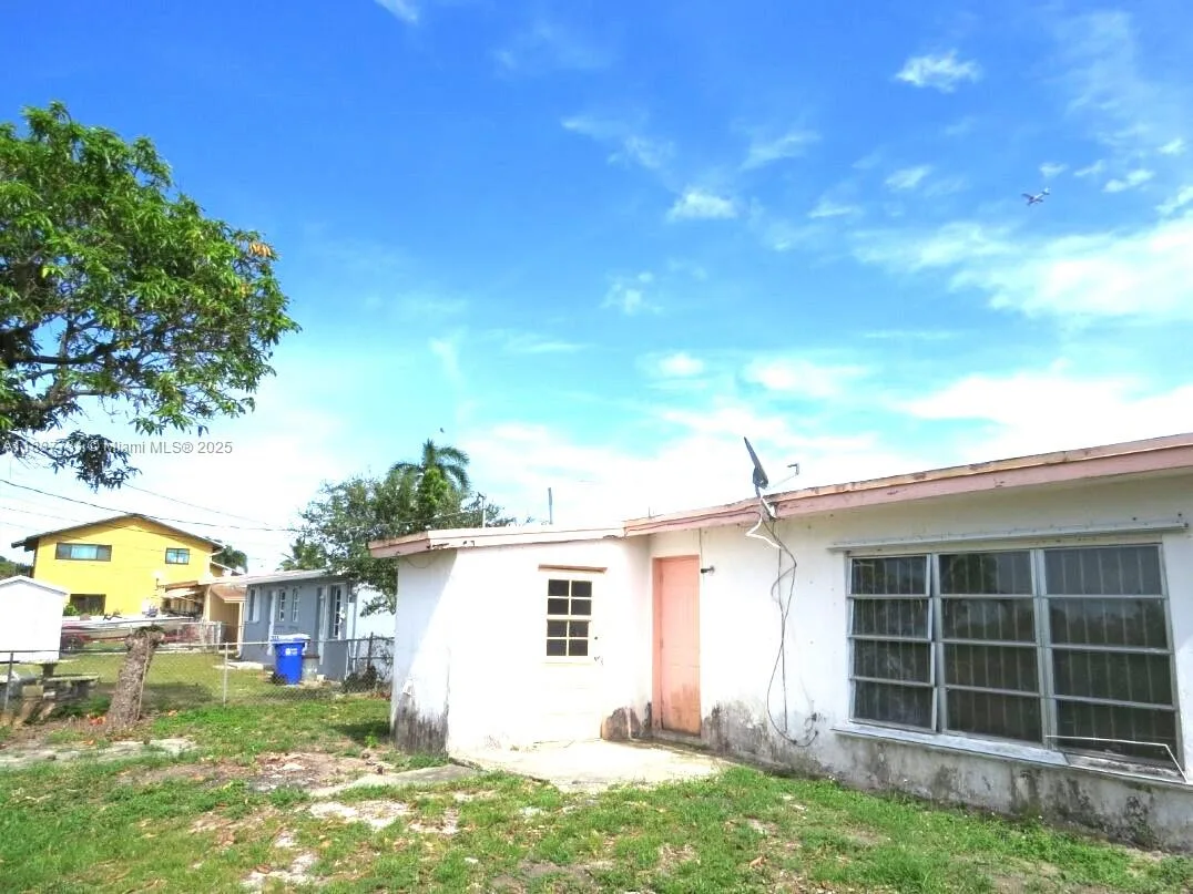 525 NW 16th St, Pompano Beach, FL 33060 photo 10