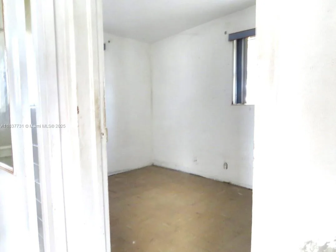525 NW 16th St, Pompano Beach, FL 33060 photo 7