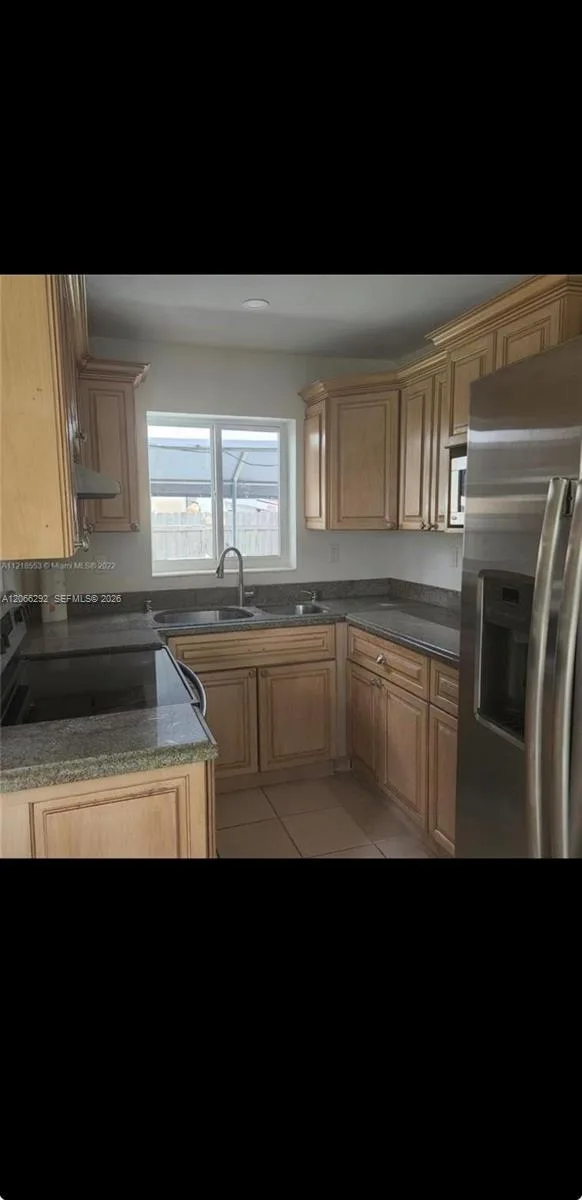 20210 SW 112th Ave, Cutler Bay, FL 33189 photo 2