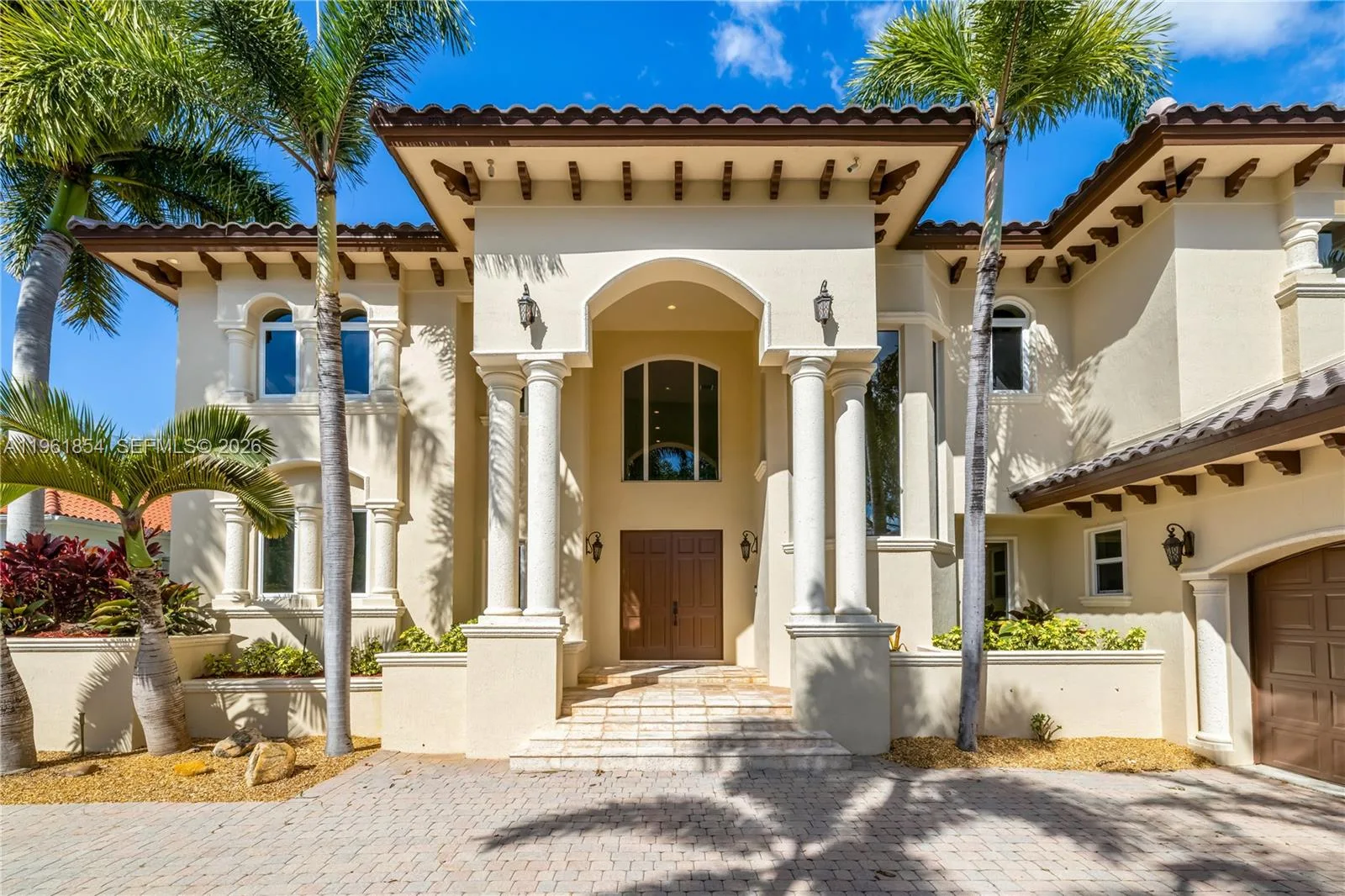 129 Gavilan Ave, Coral Gables, FL 33143