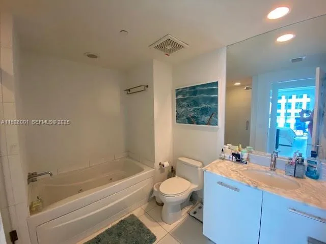 500 BRICKELL AV # 3004, Miami, FL 33131 photo 10