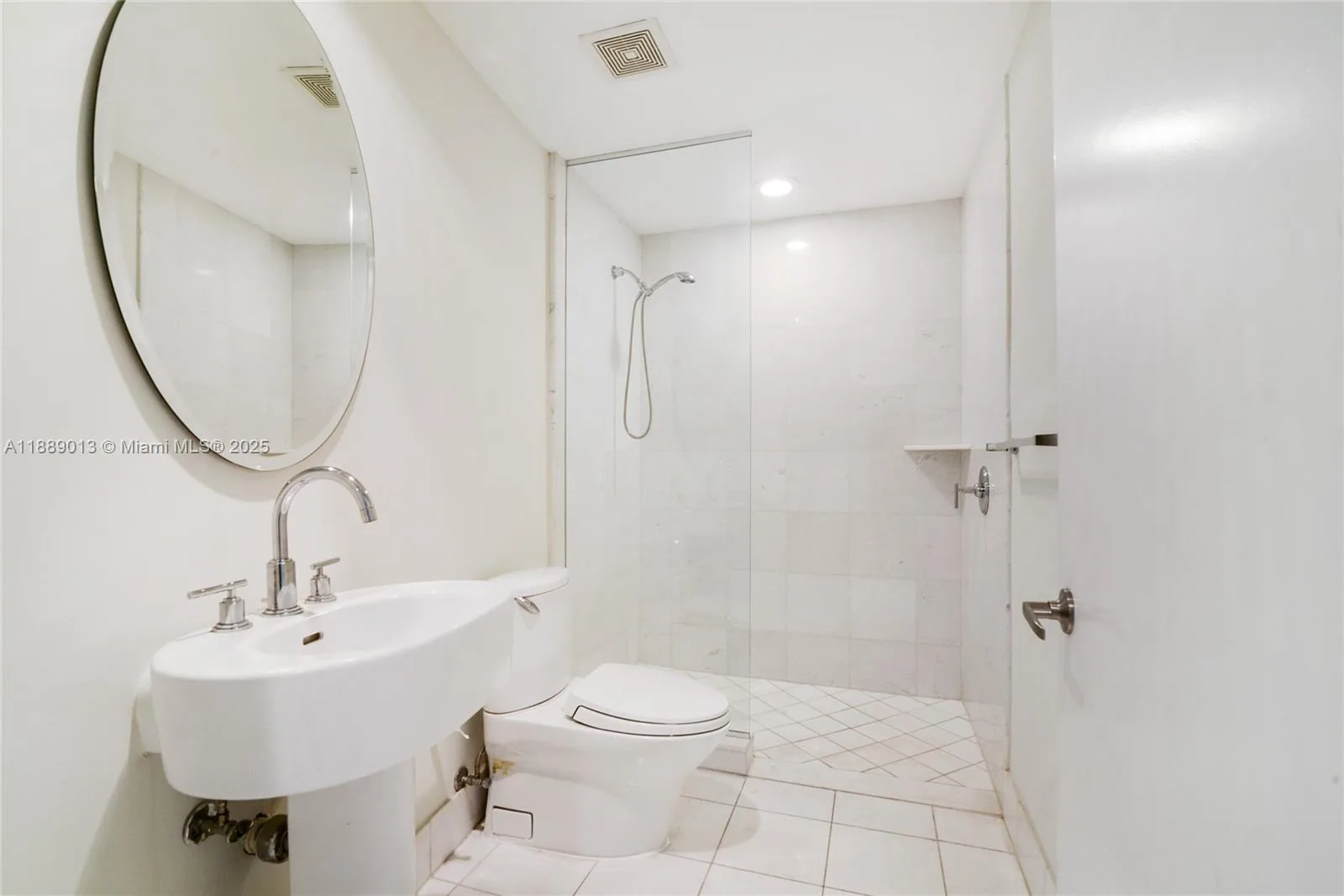 2950 NE 188th St # 343, Aventura, FL 33180 photo 13