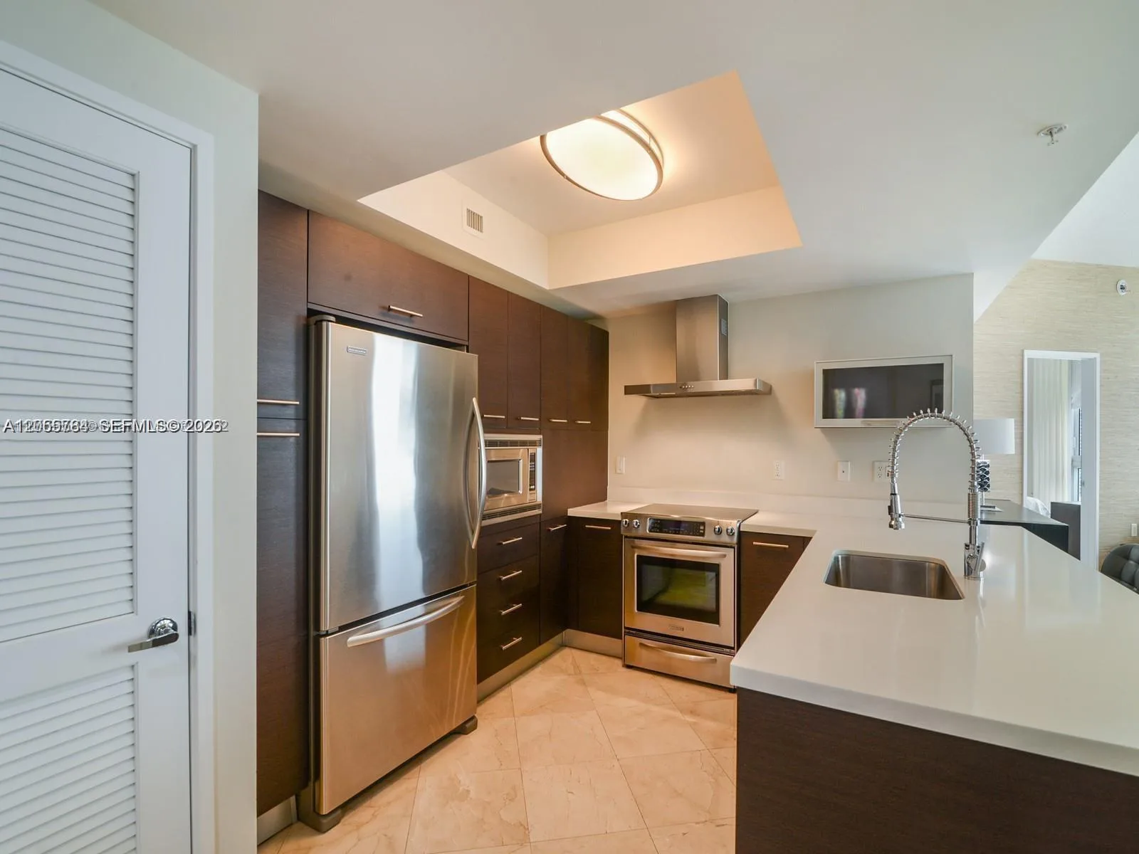 150 Sunny Isles Blvd # 1-1801, Sunny Isles Beach, FL 33160