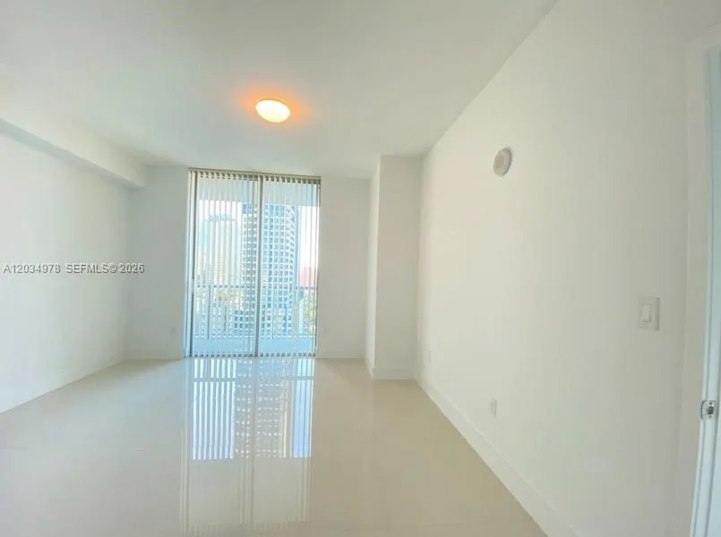 79 SW 12th St # 2303-S, Miami, FL 33130 photo 10