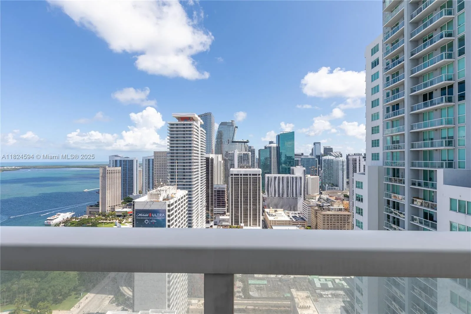 244 Biscayne Blvd # 4107, Miami, FL 33132 photo 3