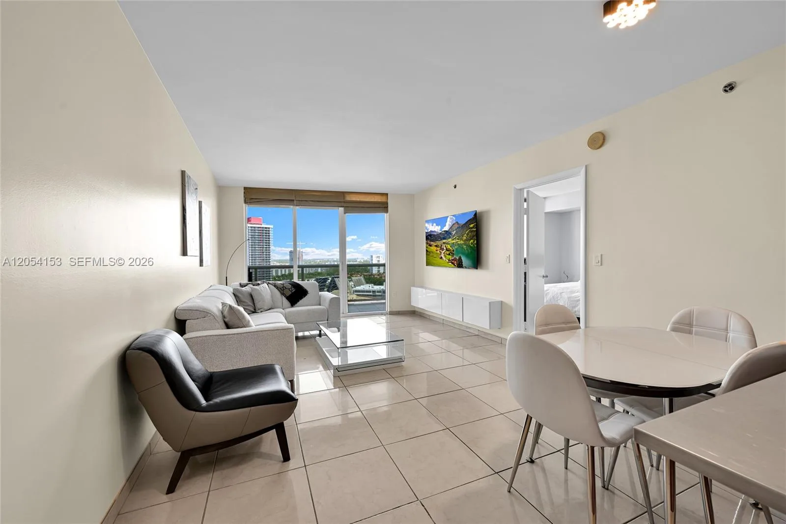 1850 S Ocean Dr # 2009, Hallandale Beach, FL 33009 photo 4