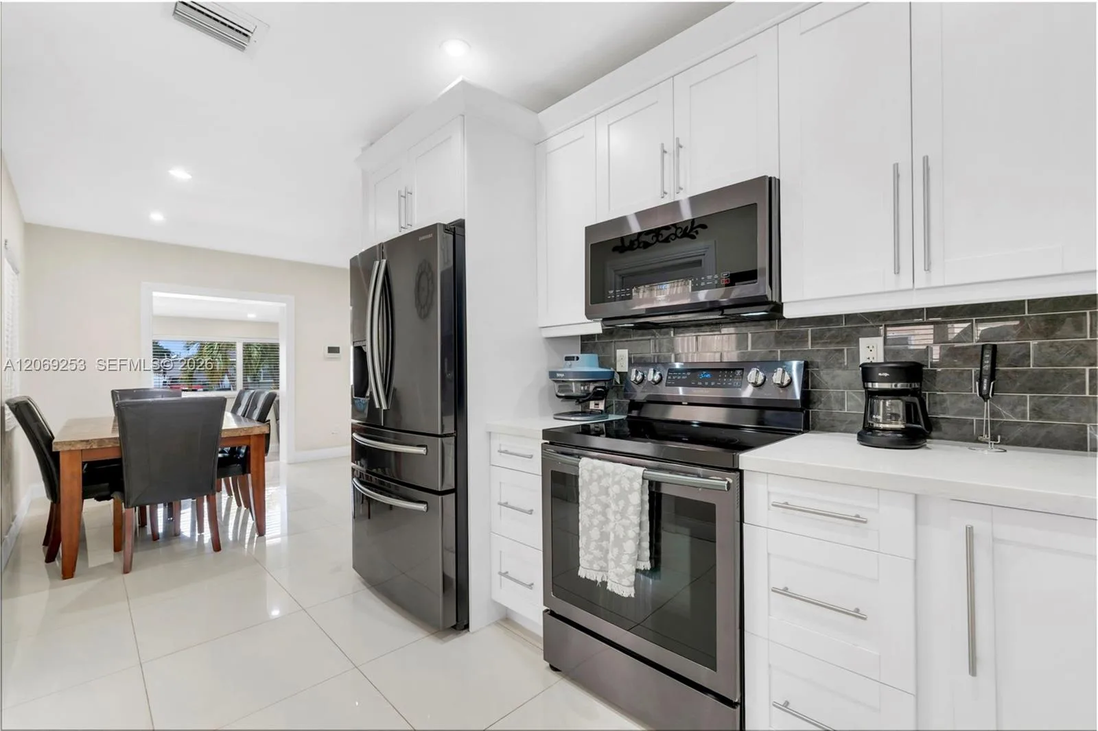 142 W 35th St, Hialeah, FL 33012 photo 8