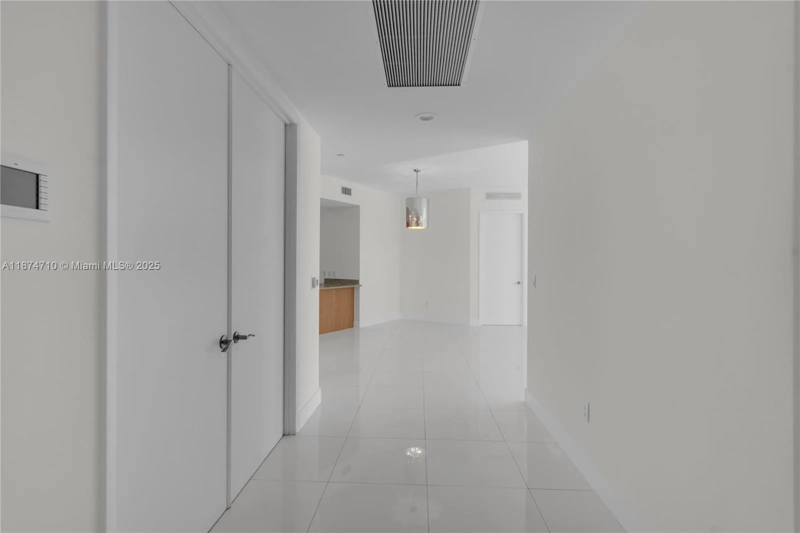 15811 Collins Ave # 2407, Sunny Isles Beach, FL 33160 photo 5