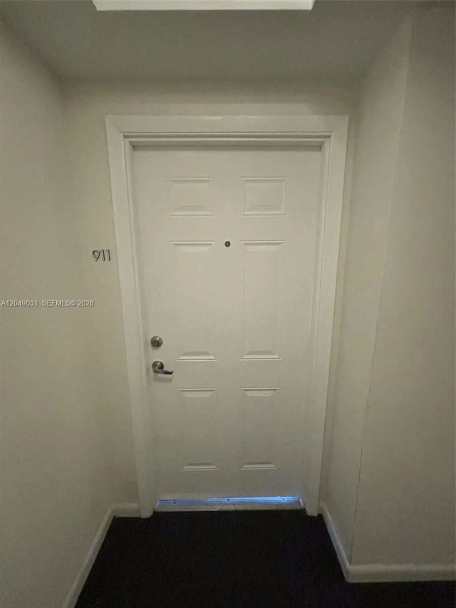 219 NW 12th Ave # 911, Miami, FL 33128 photo 3