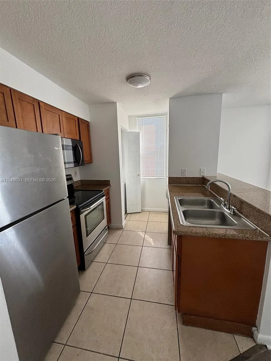 219 NW 12th Ave # 911, Miami, FL 33128 photo 5