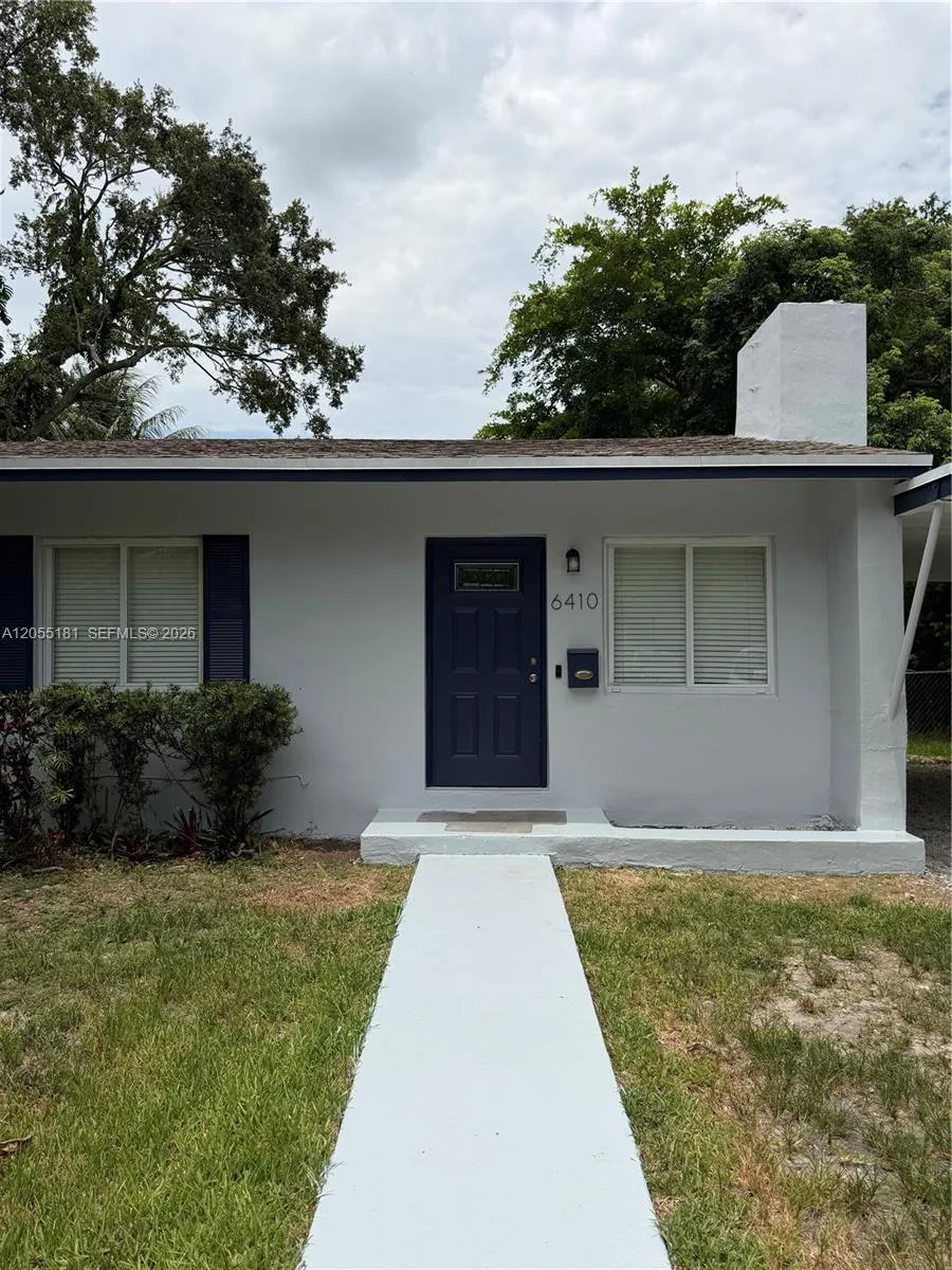 6410 SW 63rd Ct # ., South Miami, FL 33143 photo 3