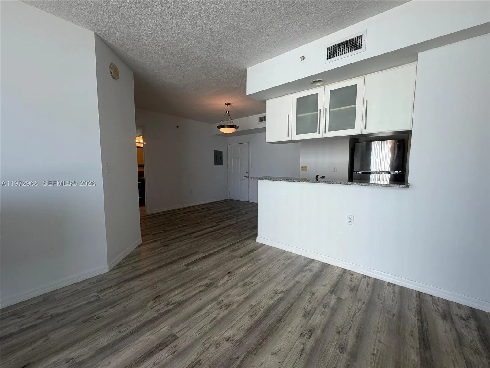 275 NE 18th St # 2009, Miami, FL 33132 photo 2