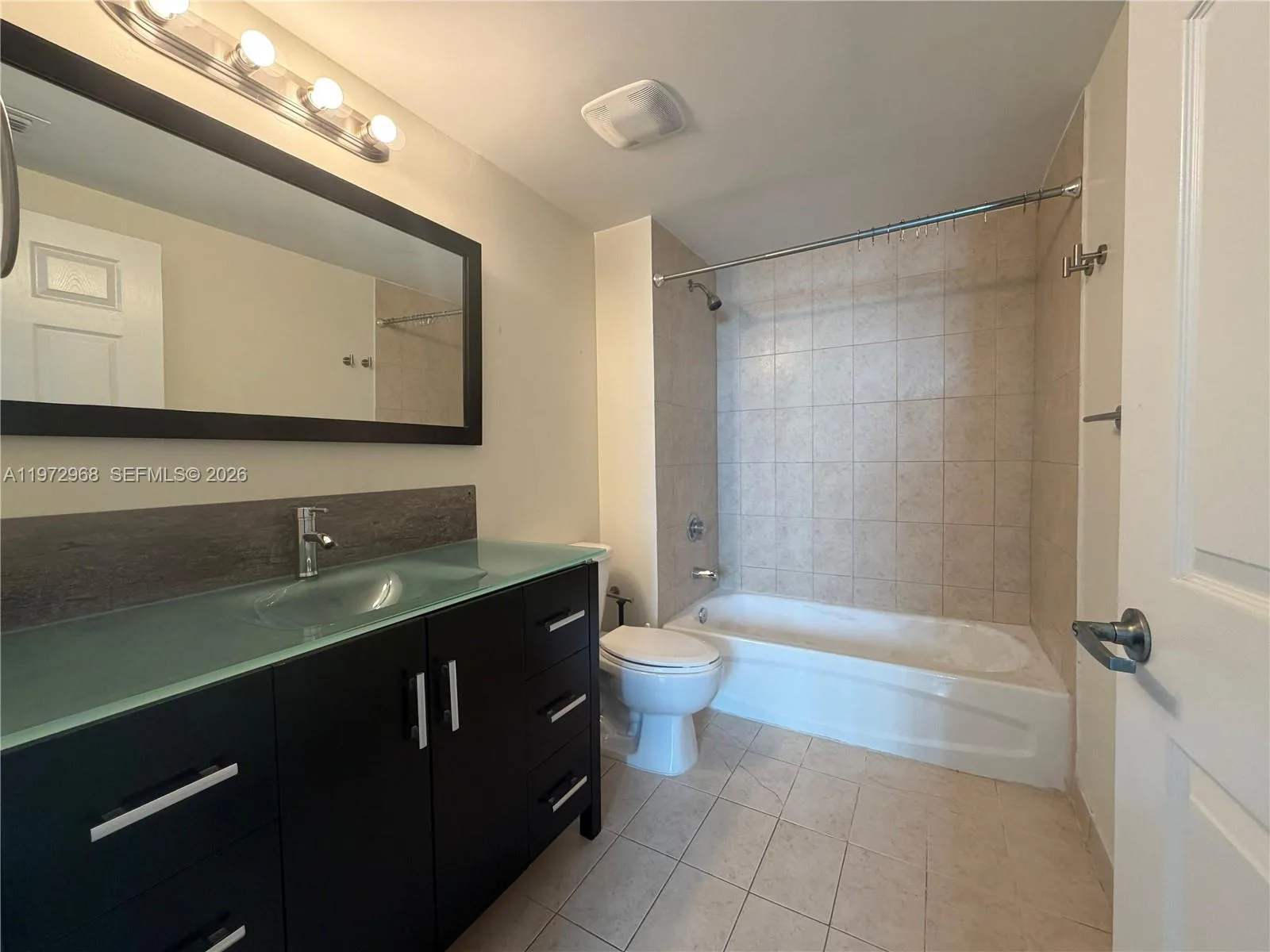 275 NE 18th St # 2009, Miami, FL 33132 photo 8