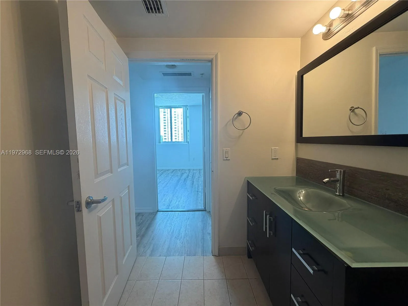 275 NE 18th St # 2009, Miami, FL 33132 photo 9