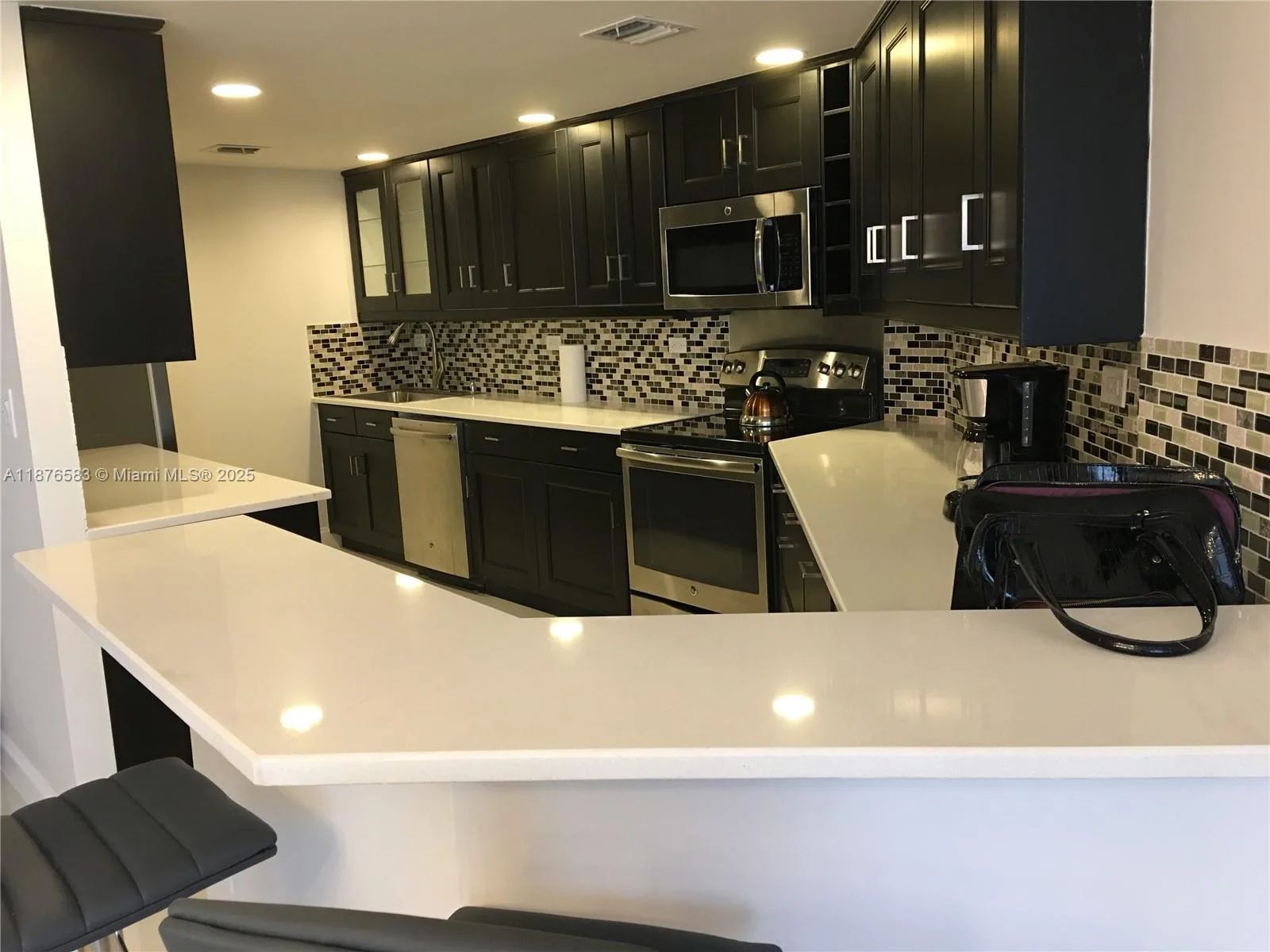 7135 Collins Ave # 1022, Miami Beach, FL 33141 photo 13