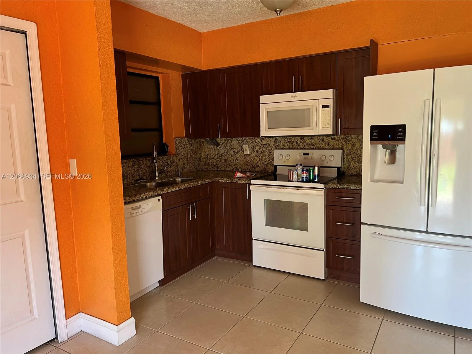 12135 SW 182nd Ter, Miami, FL 33177 photo 10