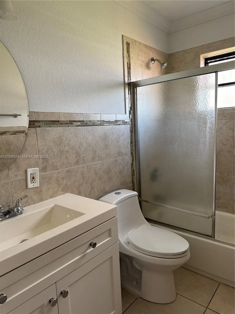12135 SW 182nd Ter, Miami, FL 33177 photo 12