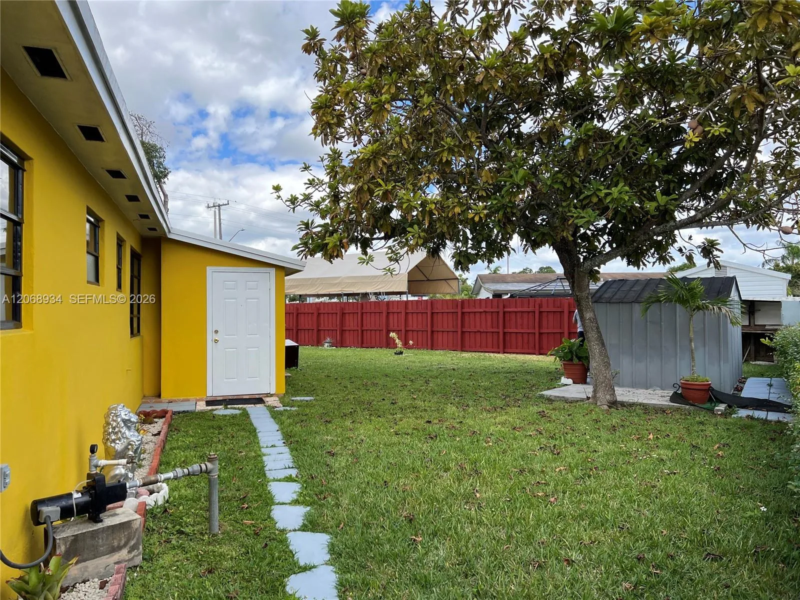 12135 SW 182nd Ter, Miami, FL 33177 photo 5