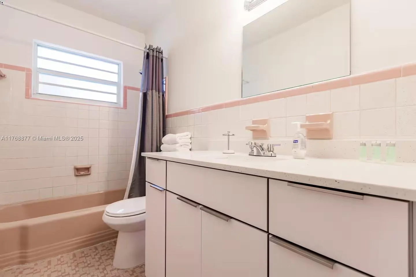 18825 Atlantic Blvd, Sunny Isles Beach, FL 33160 photo 13