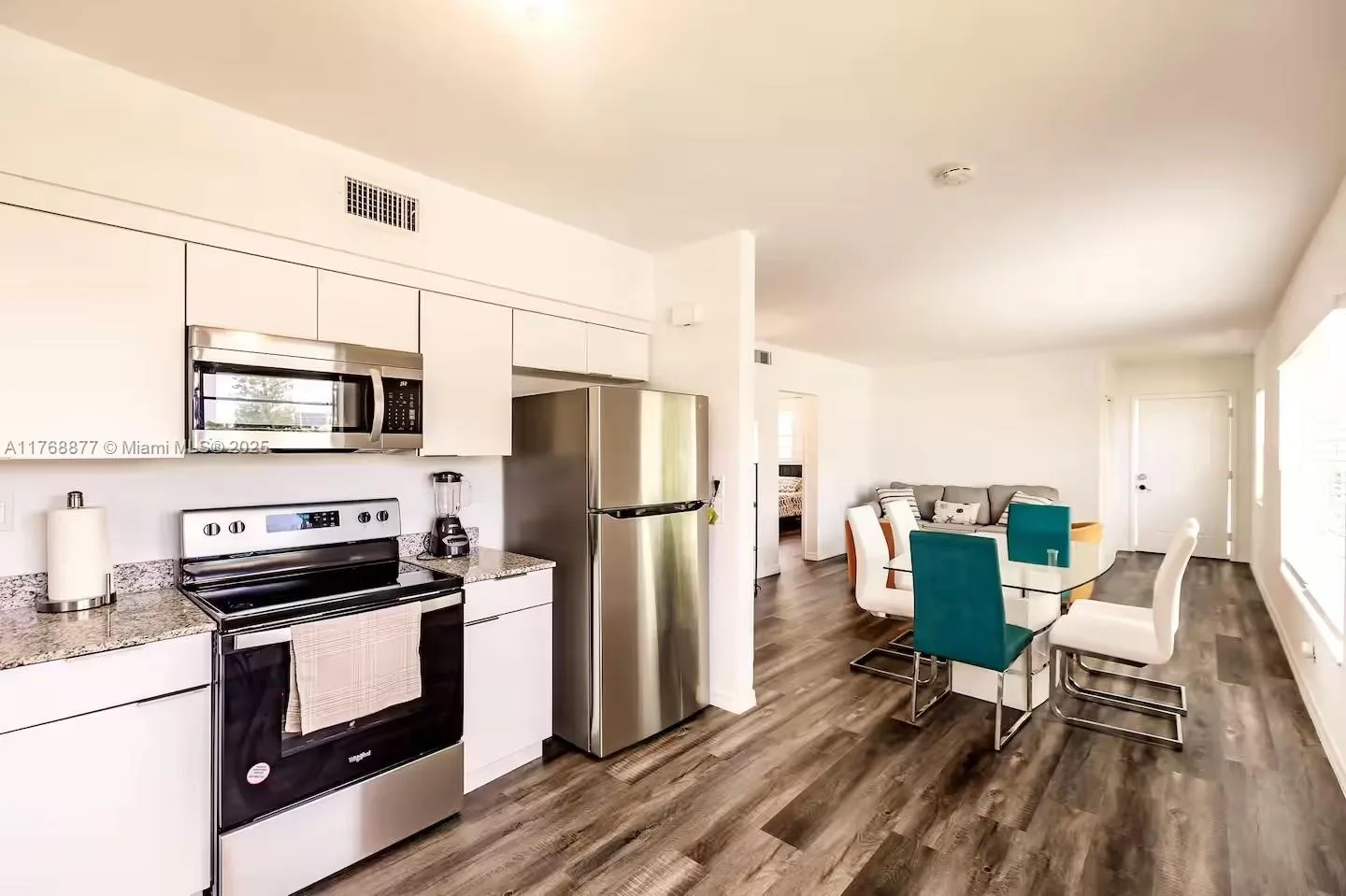 18825 Atlantic Blvd, Sunny Isles Beach, FL 33160 photo 9