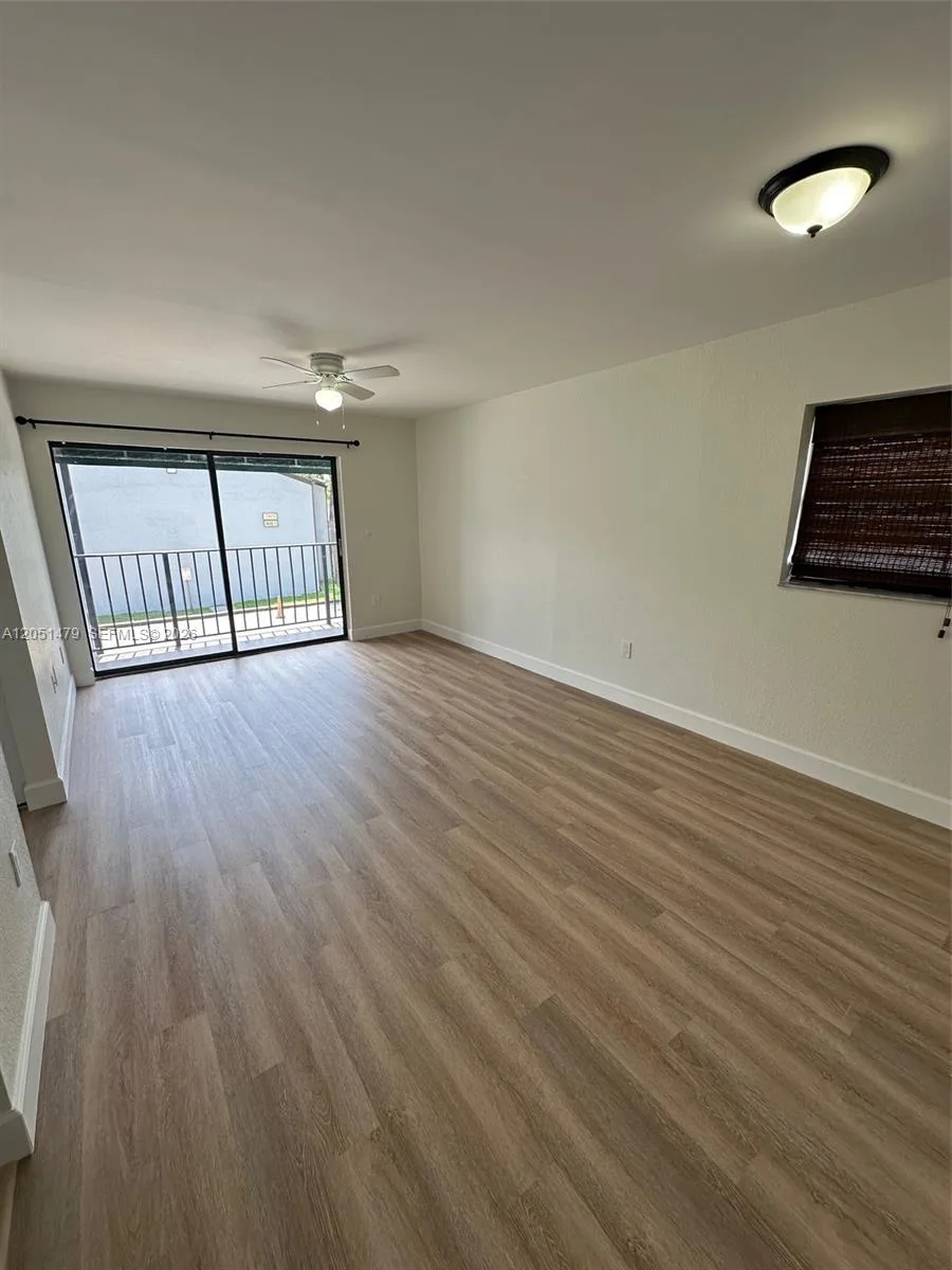 7407 SW 152nd Ave # 4-205, Miami, FL 33193