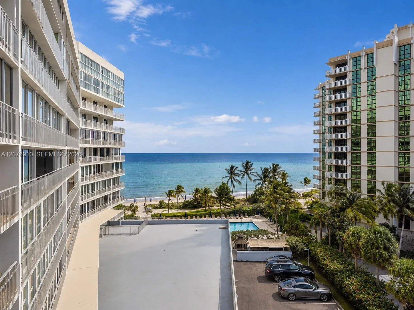 600 Grapetree Dr # 7ES, Key Biscayne, FL 33149