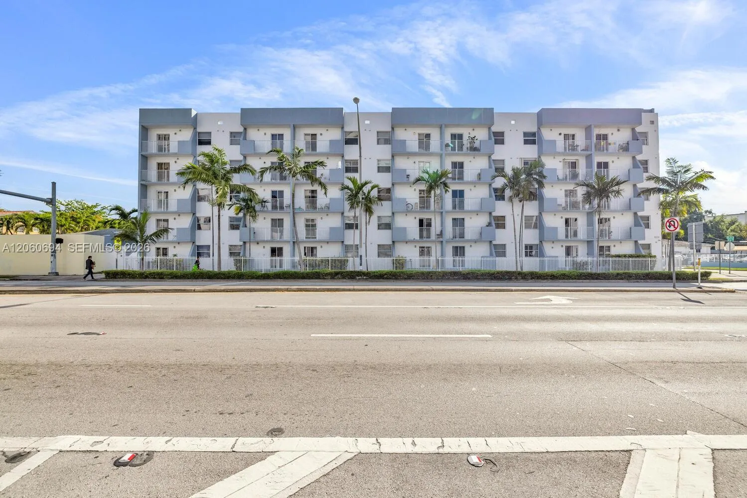 2575 SW 27th Ave # 111, Miami, FL 33133
