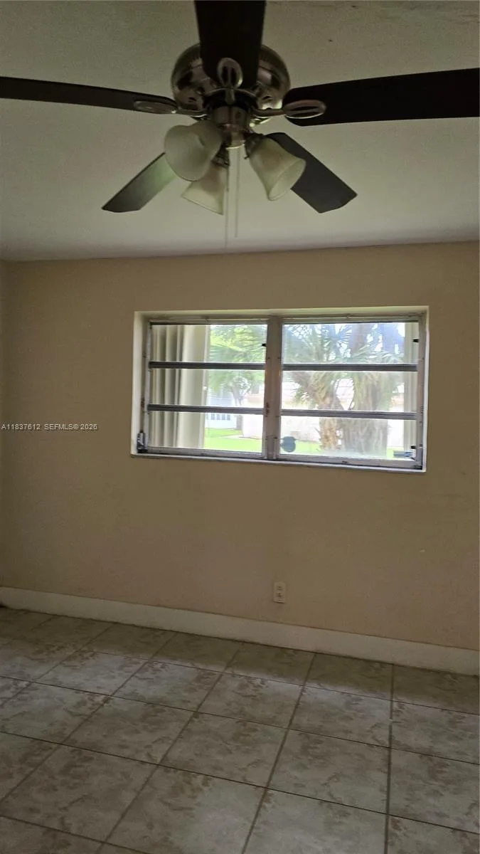 1450 NE 191st St # 106, Miami, FL 33179 photo 10
