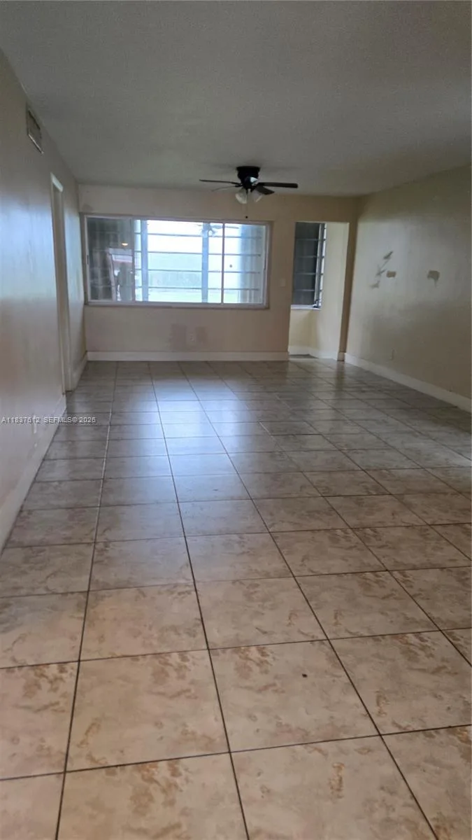 1450 NE 191st St # 106, Miami, FL 33179 photo 3