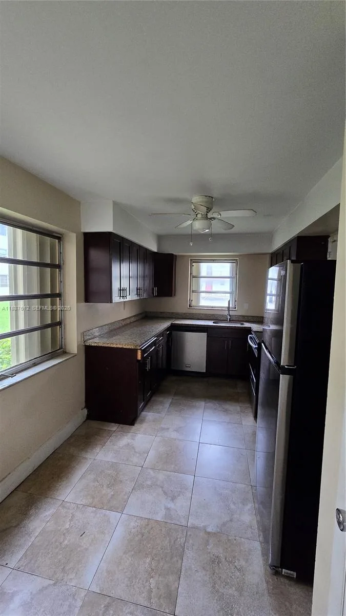 1450 NE 191st St # 106, Miami, FL 33179 photo 5