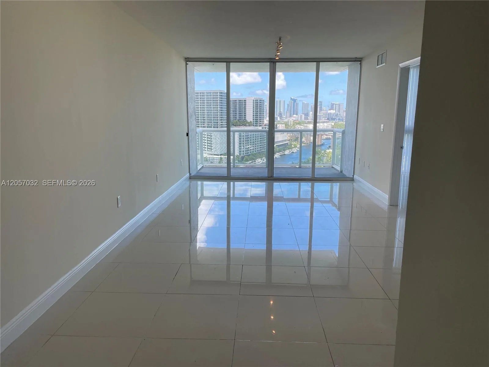 1861 NW S River Dr # 2310, Miami, FL 33125 photo 5
