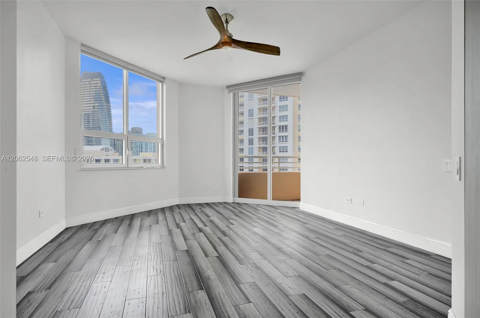 808 Brickell Key Dr # 3007, Miami, FL 33131 photo 9