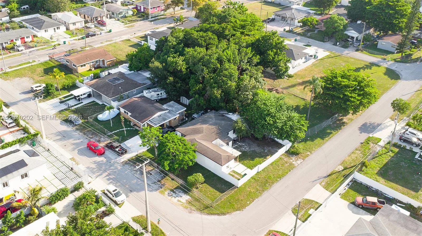 7190 NW 21st Ave, Miami, FL 33147