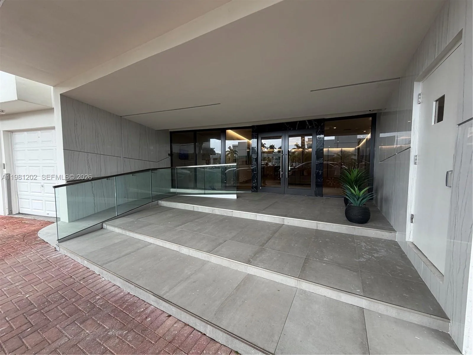 9350 W Bay Harbor Dr # 5C, Bay Harbor Islands, FL 33154 photo 4