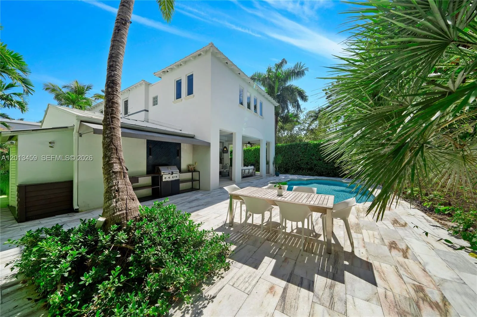 1281 S Venetian Way, Miami, FL 33139 photo 10