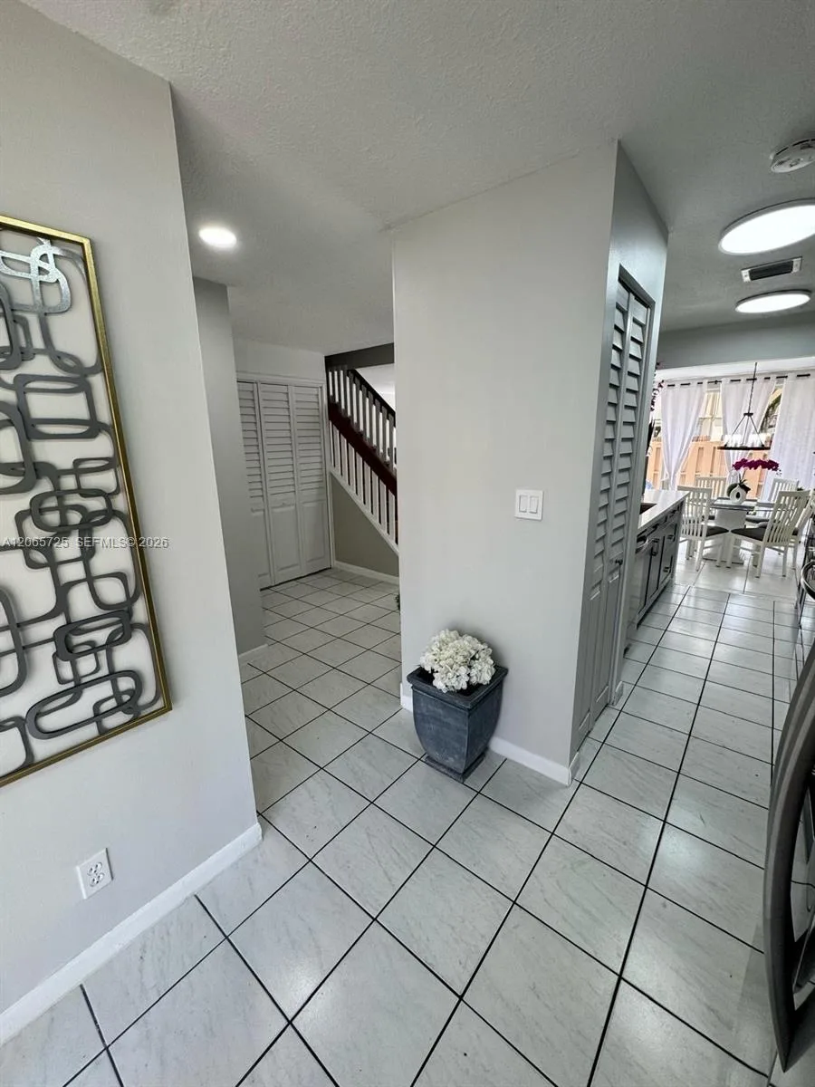 832 NW 81st Way # 9, Plantation, FL 33324 photo 6