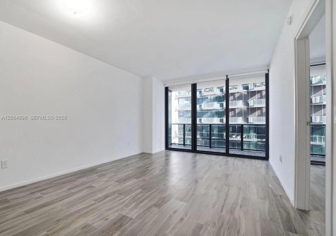 801 S Miami Ave # 1807, Miami, FL 33130 photo 5